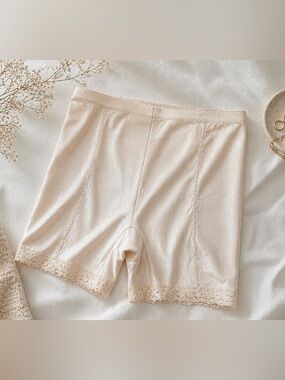 Flexees Maidenform Shapewear Shorts 2X Blush Nude Smoothing Slip Shorts NWT